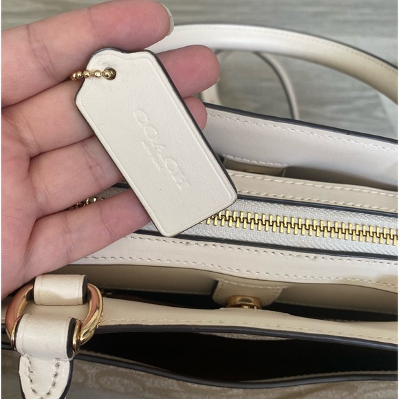 Coach bag - Picture 9 of 12